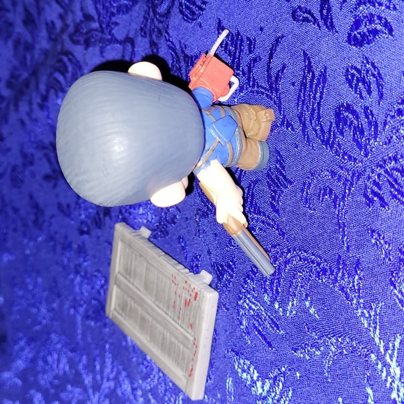🍂3/$10 Lootcrate Ash (vs Henrietta) Evil Dead2 Figure Diorama PARTIAL Oct2018 - Picture 5 of 11